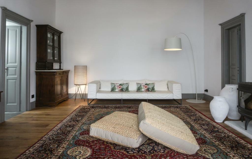 One Manto Square Apartment Mykonos Town Exterior photo