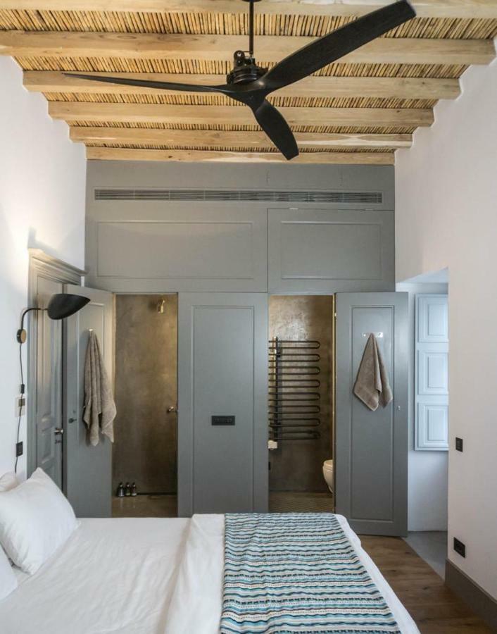 One Manto Square Apartment Mykonos Town Exterior photo